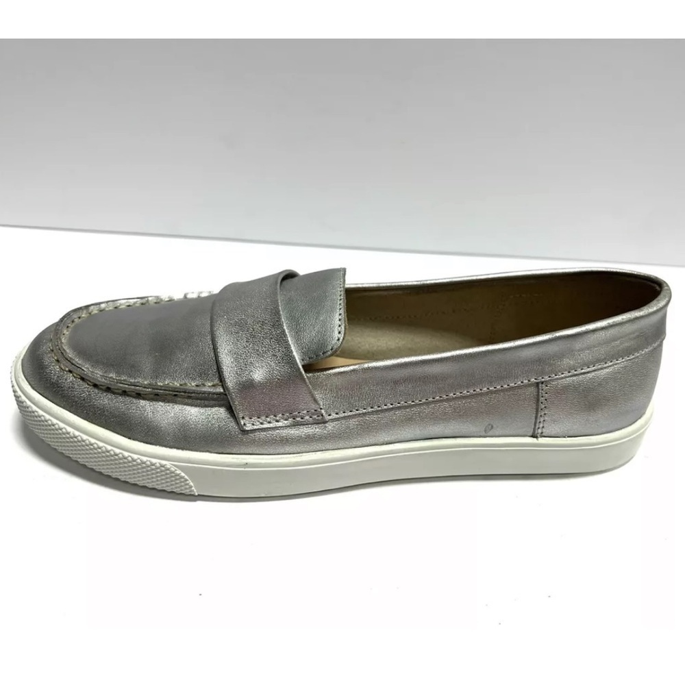Elephantito Big Kids’ Malta Silver Slip-On Shoes, Girls’ Size 4 M